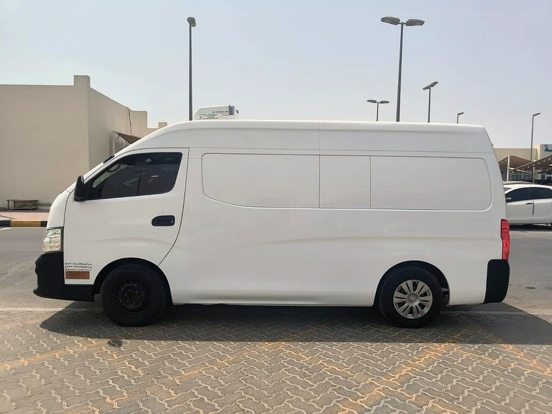 Nissan URVAN63399981798274113