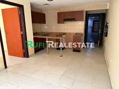 Best offer!! 1 Bedroom Hall (vacant) and high Floor in Almond Tower Garden City.