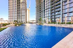 Modern Furnished 1 BR in Creek Edge Tower 1