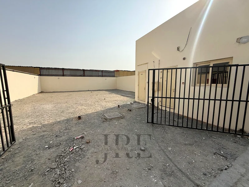 Warehouse for Rent in Sharjah | Open yard63622481807747112