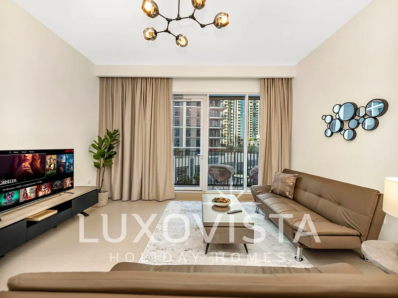 Comfortable 1-Bedroom Apartment in Creek Horizon Tower 2 | Daily & Monthly Stay63832616901249111