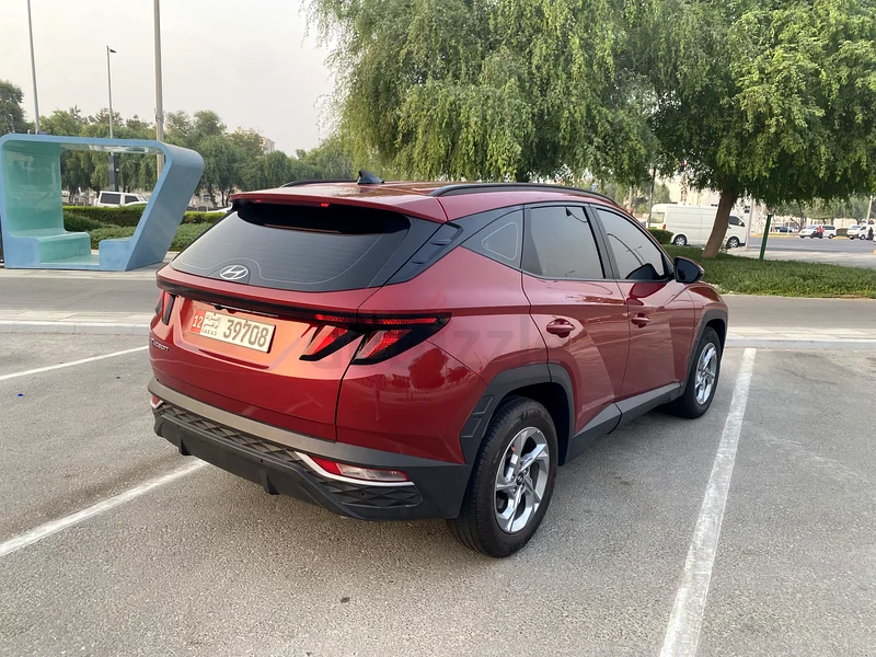Hyundai Tucson 2023 under warranty63406912144769112