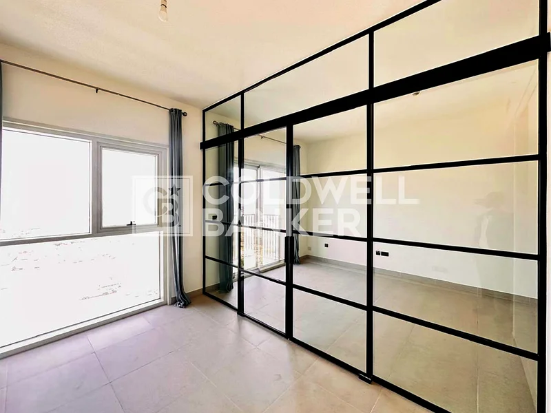 Multiple Option | Good Location | Community Expert64043460055682111