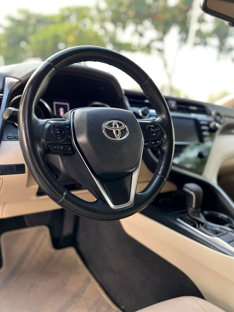 Toyota camry GLE gcc specifications original paint perfect condition63412536299523113