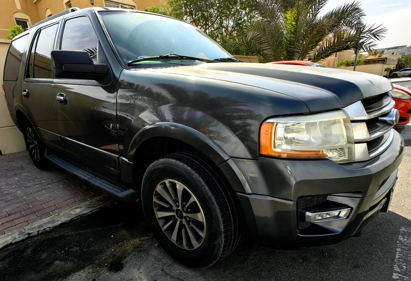 Urgent sale, price negotiable63399879552770114