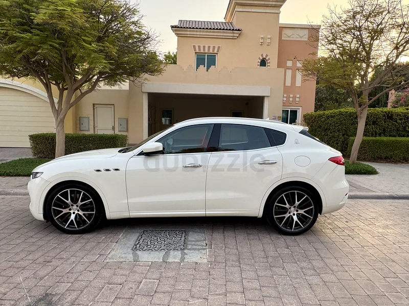 خيار كامل، مازيراتي ليفانتي إس تم الحفاظ عليها بشكل جميل63398485520770111