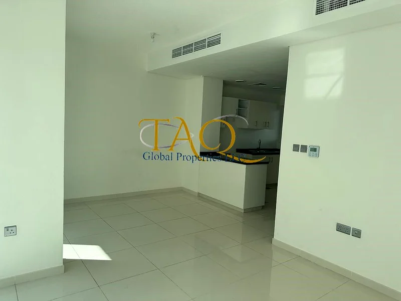 VACANT | GATED COMMUNITY | 3 BEDROOM TOWNHOUSE | BACK TO BACK | NEAR TO PARK AND POOL |64003832418305110