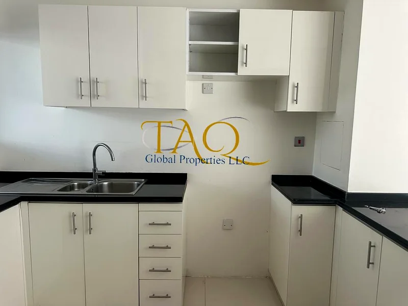 VACANT | GATED COMMUNITY | 3 BEDROOM TOWNHOUSE | BACK TO BACK | NEAR TO PARK AND POOL |64003832418305112
