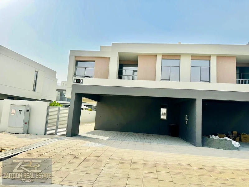 أرخص صفقة فيلا منفصلة بـ 4 غرف نوم بالإضافة إلى غرفة خادمة63751404830850110