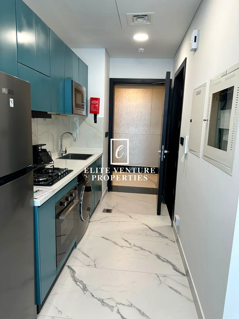 FULLY FURNISHED | BRAND NEW | PRIME LOCATION64022993849346112