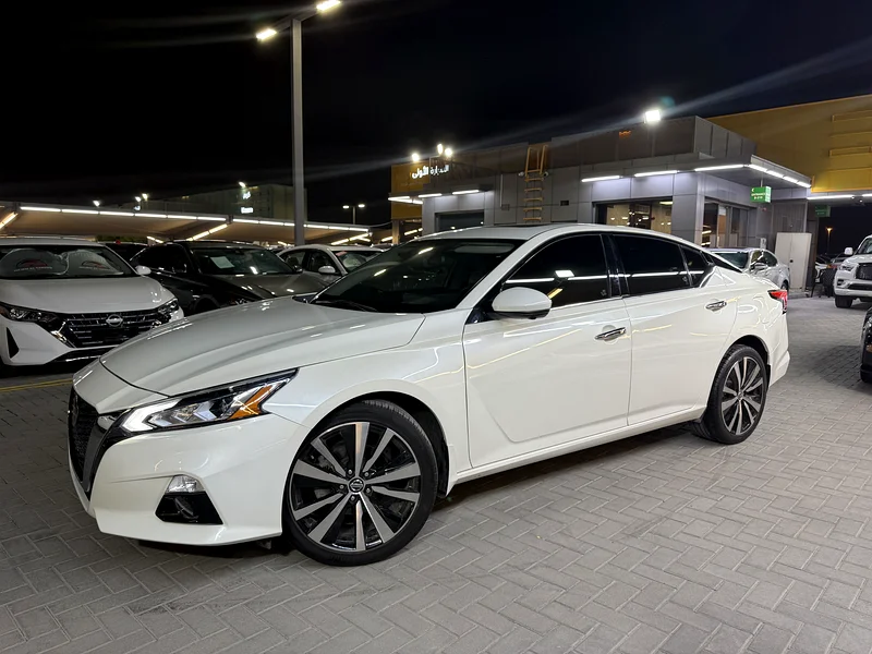 Nissan Altima 2020 Platinum (VCC Paper!)63399972596227111