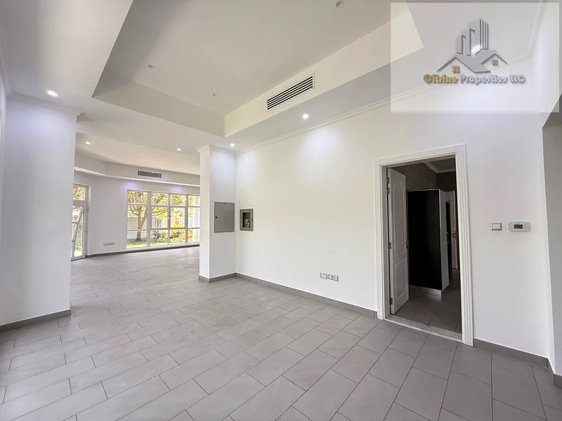 حديقة ضخمة | مجلس خارجي | موقف سيارات مغطى63808872141953114