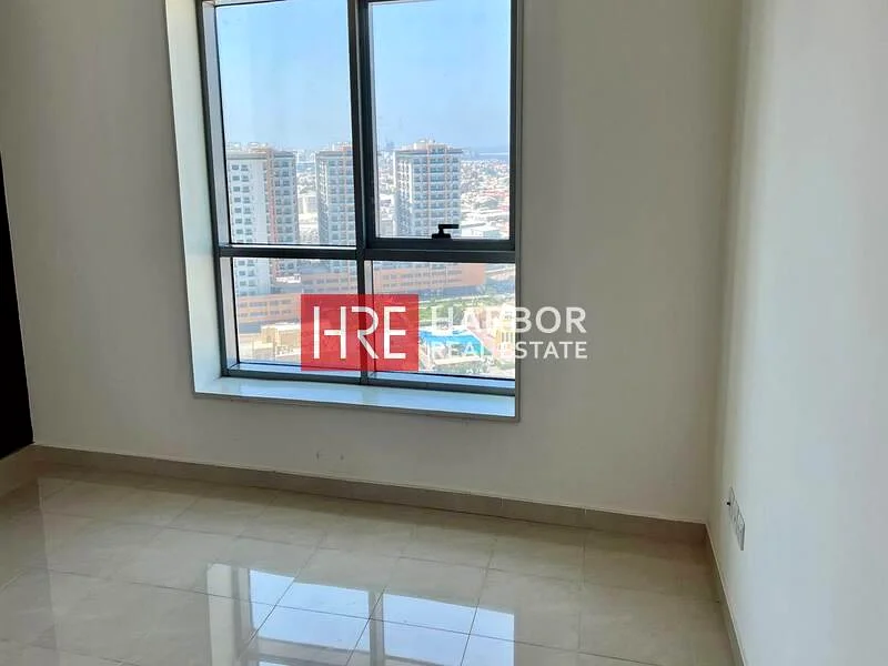 موقع متميز | إطلالات على معالم بارزة | المنزل المثالي63865990168834111
