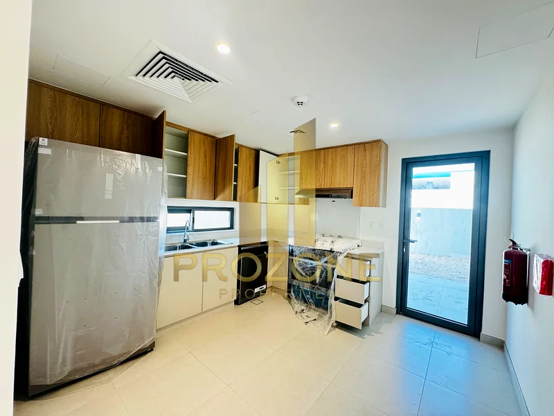 Semi Detach | Prime Location | Brand New |Hot deal63751406901633113