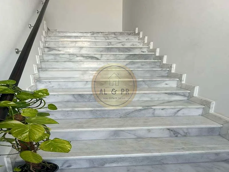 تاون هاوس من 3 غرف نوم مع حديقة | موقع مميز63925862300035114