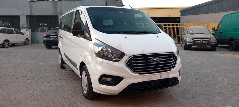 FORD TRANSIT TOURNEO CUSTOM 2019 GCC 2.2 DIESEL MANUAL TRANSMISSION 9 SEATER63406543020546111