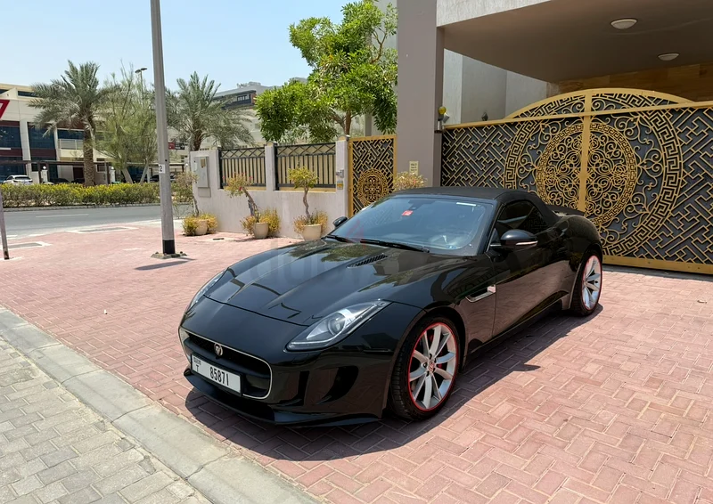 GCC Specs, Like New Convertible Jaguar F-Type 201663398482292098112