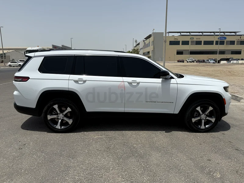 2023 جيب جراند شيروكي إل ليميتد63398595447554113