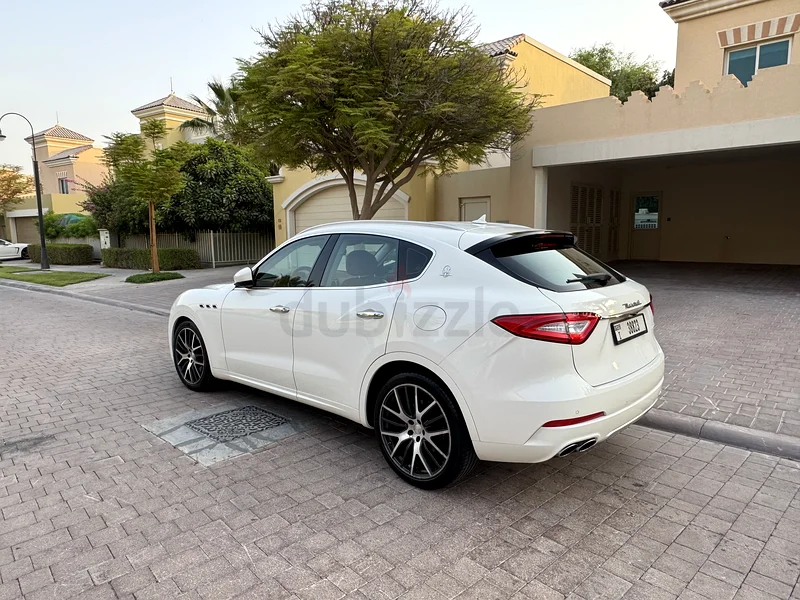 خيار كامل، مازيراتي ليفانتي إس تم الحفاظ عليها بشكل جميل63398485520770112