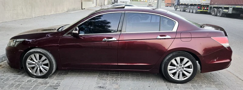 HONDA ACCORD Model 2011 GCC SPECS TOP OF THE ARRANGE VERY CLEAN GOOD CONDITION63398543259139114