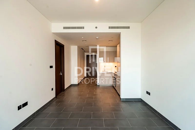 Bright Unit | High Floor | Spacious Layout64018628438403113