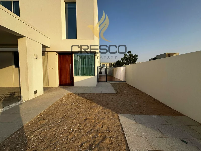 Next to Amenities | Green Belt | Ready63954729449730114
