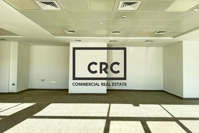 Prime Retail Location | Road View | Fitted | 44SQM634027878302731129