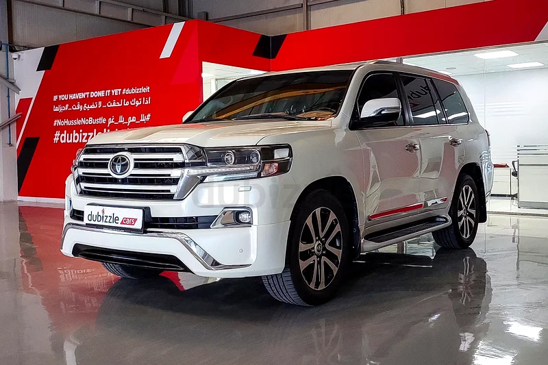 2583 درهم/شهريًا | تويوتا لاند كروزر VXR 2018 | مواصفات دول مجلس التعاون الخليجي | رقم المرجع#35164763401303002497112