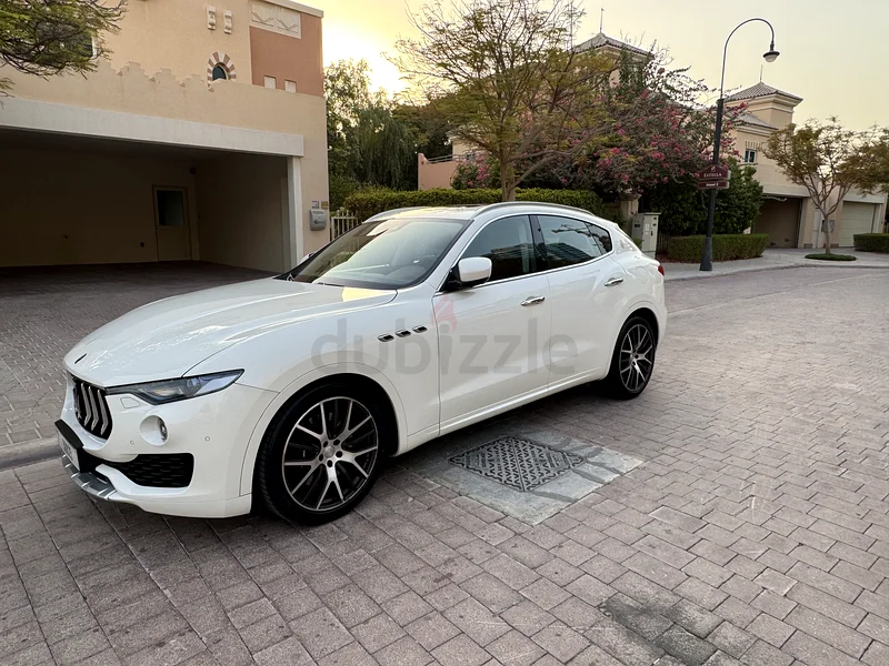 خيار كامل، مازيراتي ليفانتي إس تم الحفاظ عليها بشكل جميل63398485520770113
