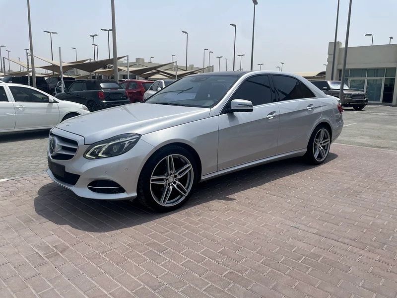 Mercedes E350 Full Option imported from Korea customs papers without accidents63399935069954112