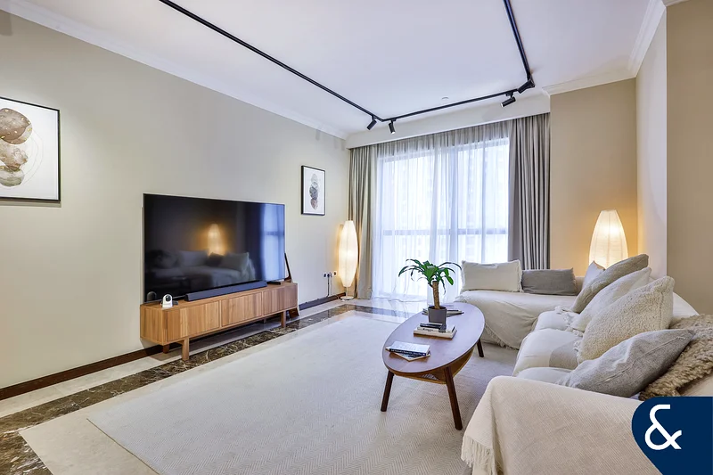 Full Sea View | Two Bed En-Suite  | Vacant63936477005570112