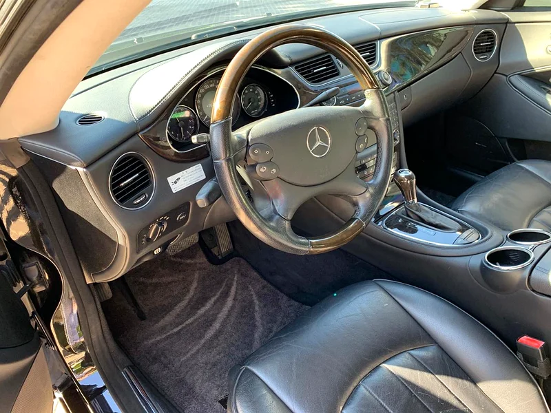 Mercedes Benz CLS 50063399927701379113