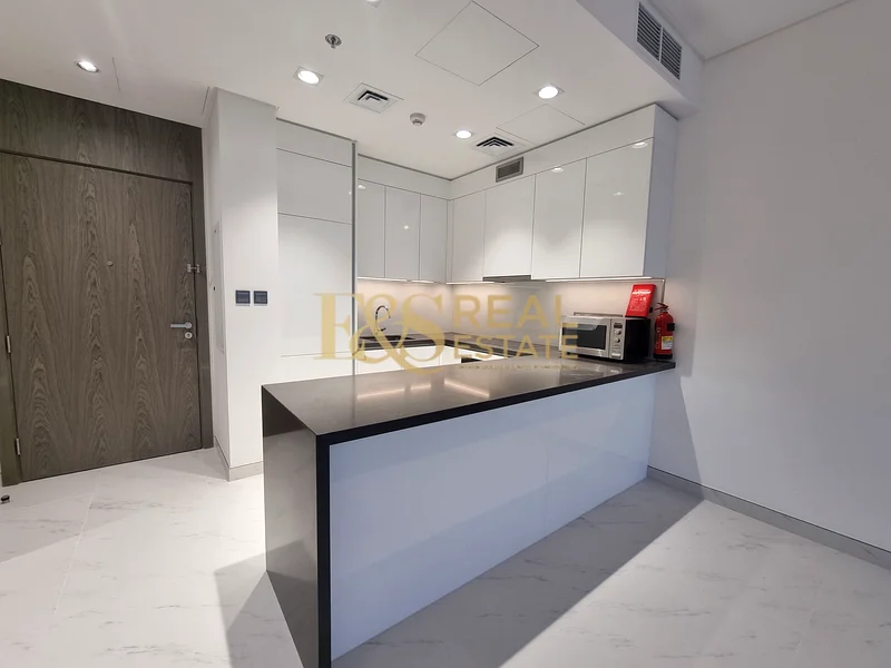 Lagoon & Burj Khalifa View | Rented | Modern Design | Investment Deal64006393972481113