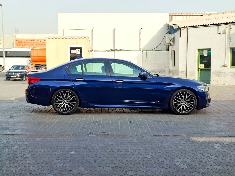 1279 درهم/شهريًا | BMW سلسلة 5 530i 2017 | مواصفات دول مجلس التعاون الخليجي | رقم المرجع#35167763405679319555113