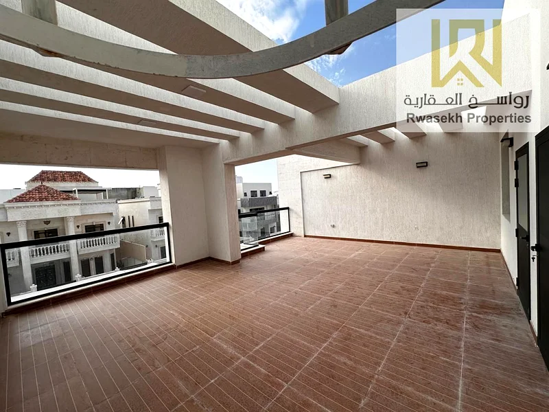 🏡 للبيع | فيلا تاون هاوس أنيقة في منطقة الظاهية - السعر النهائي 1,400,000 درهم إماراتي اكتشف حياة الرقي في هذه الفيلا الممتازة المصممة بذكاء63873839963905111