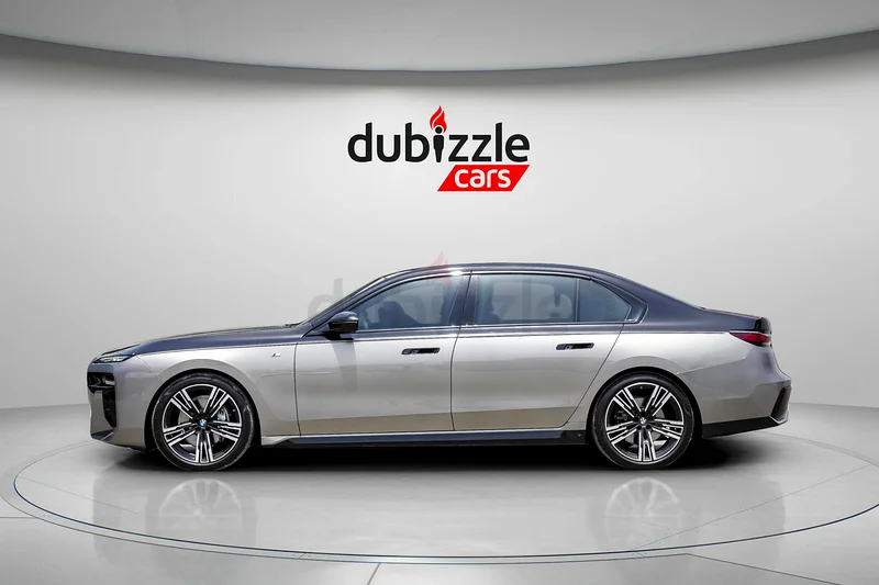 AED 5622/month | 2023 BMW 7-Series 735i | GCC Specs | Ref#35267663411931449985114