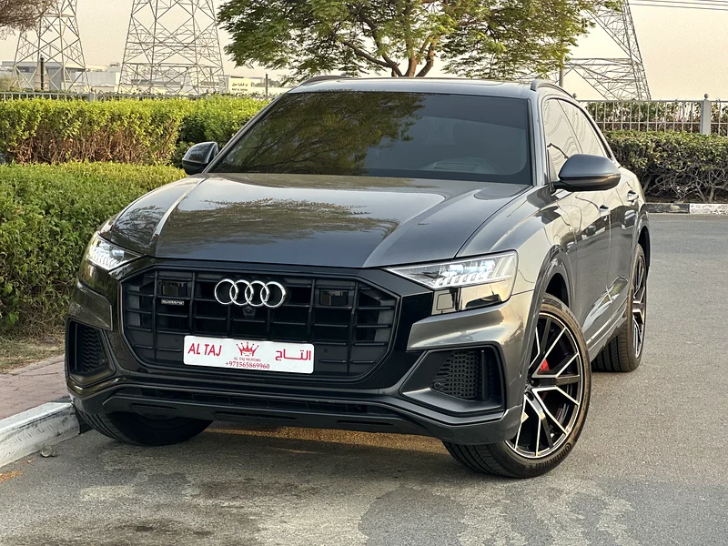 Audi Q8 S-Line 2020 GCC  
Full service history  
No accidents  
No paint work63398611779330112