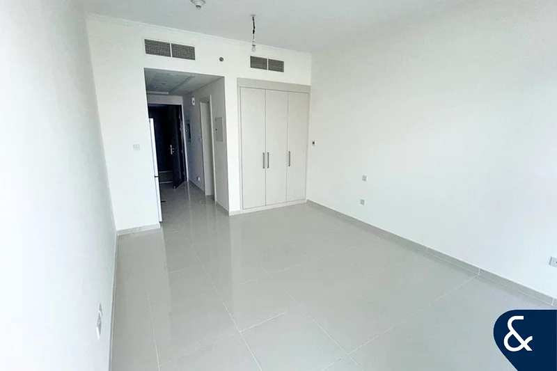VACANT NOW | HIGH FLOOR | GOLF COURSE VIEW63973312236161113