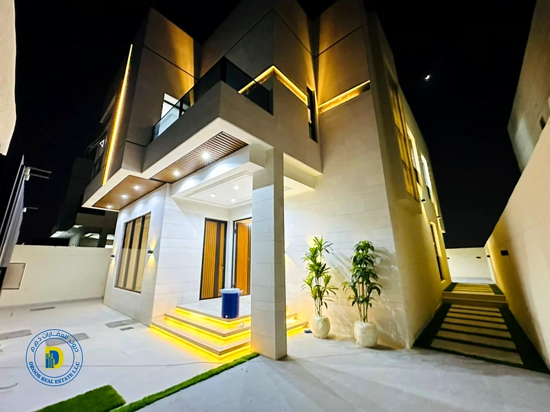 For sale, a modern villa with a large swimming pool, a prime location behind the Emirates Towers. The price includes registration fees.63909333920257112