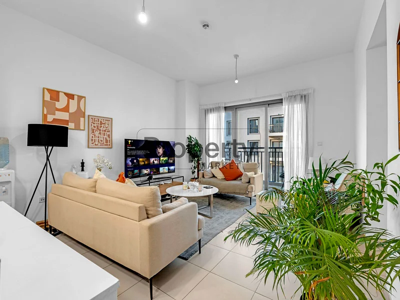 Well-Maintained | High Floor | Balcony | Tenanted63951549423873110