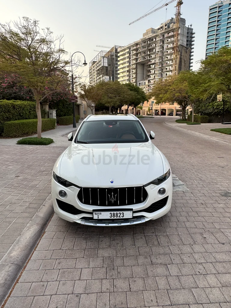 خيار كامل، مازيراتي ليفانتي إس تم الحفاظ عليها بشكل جميل63398485520770114