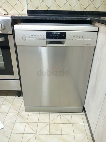 Siemens Three Racks Dishwasher Good Condition