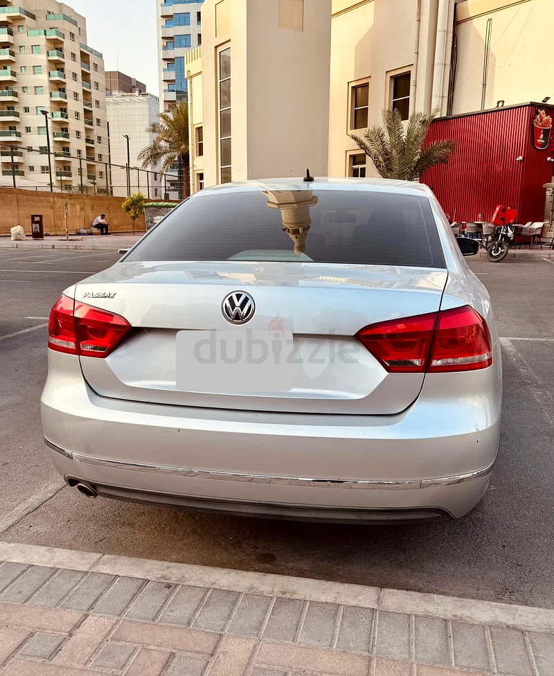 Volkswagen Passat SEL 2015 GCC Spec Full Option63398568452610112