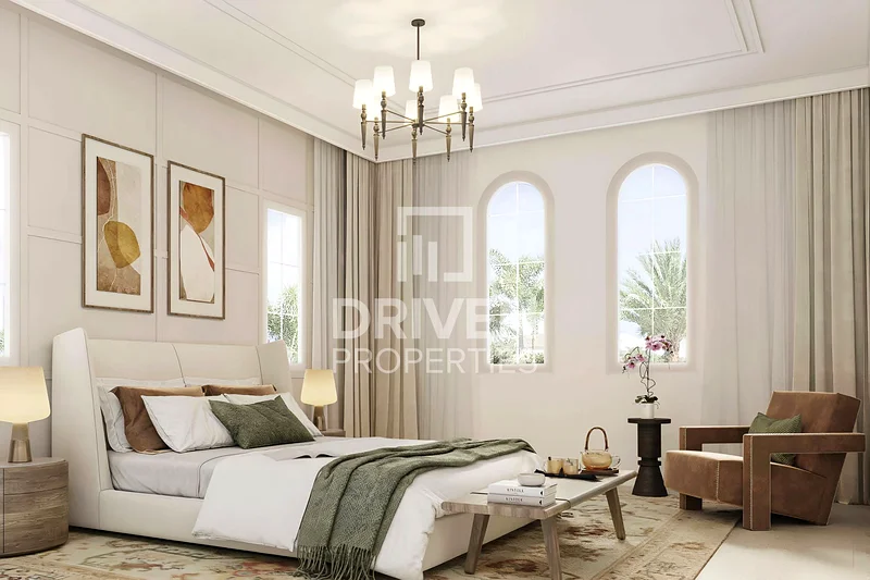 Prime Location | Elegant Layout | Huge Unit63840990841859112