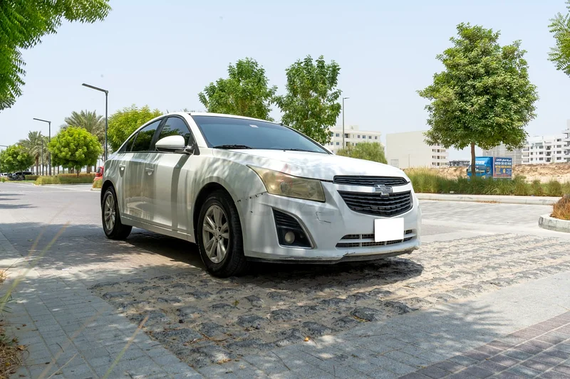 SEDAN BEST PRICE READY FOR USE63398557743105111