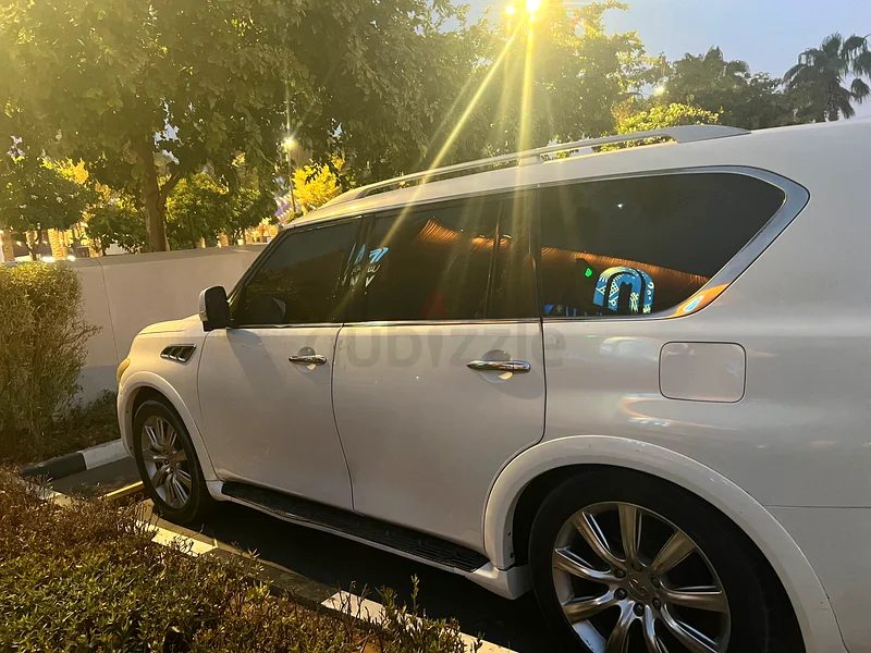 إنفيني QX56 سيارة خليجية للبيع العاجل63613464632067113