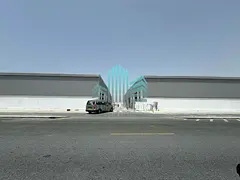 NO 20% DREC | SHOWROOM CUM WAREHOUSE | ROAD FACING EASY HIGH VISIBILITY