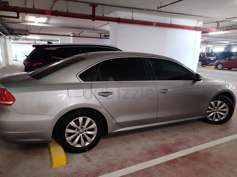 Volkswagen Passat 2012 excellent condition63398568139651112