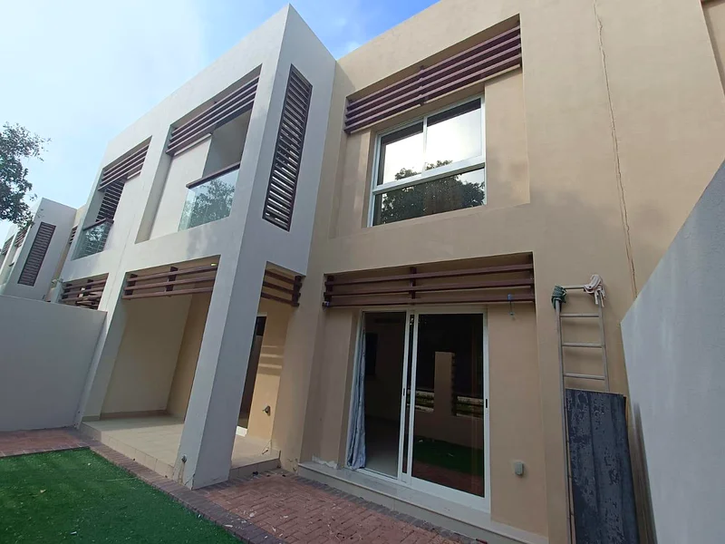 Luxurious 3-Bedroom Villa in Flamingo II, Mina Al Arab63860580126849110