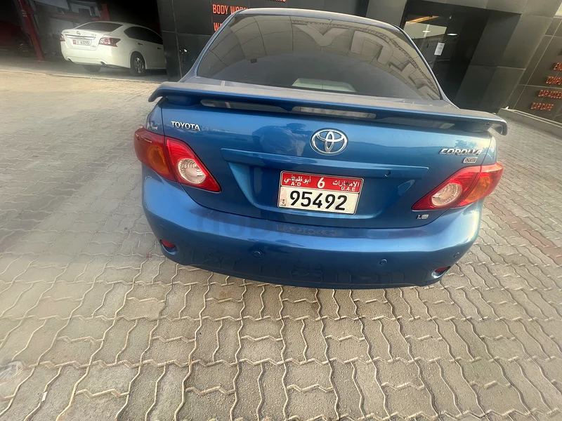 تويوتا كورولا بحالة جيدة للبيع63401306069889114